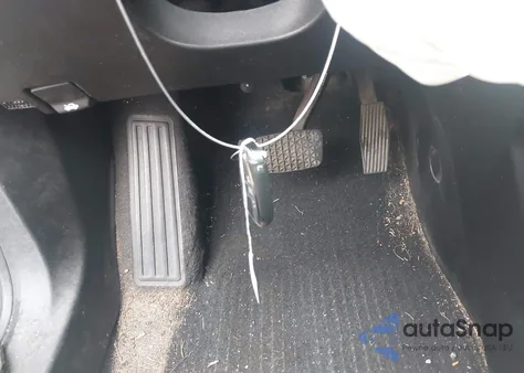 2019 Chevrolet Equinox Ls z USA, uszkodzony, nr VIN 2GNAXHEVXK6136205